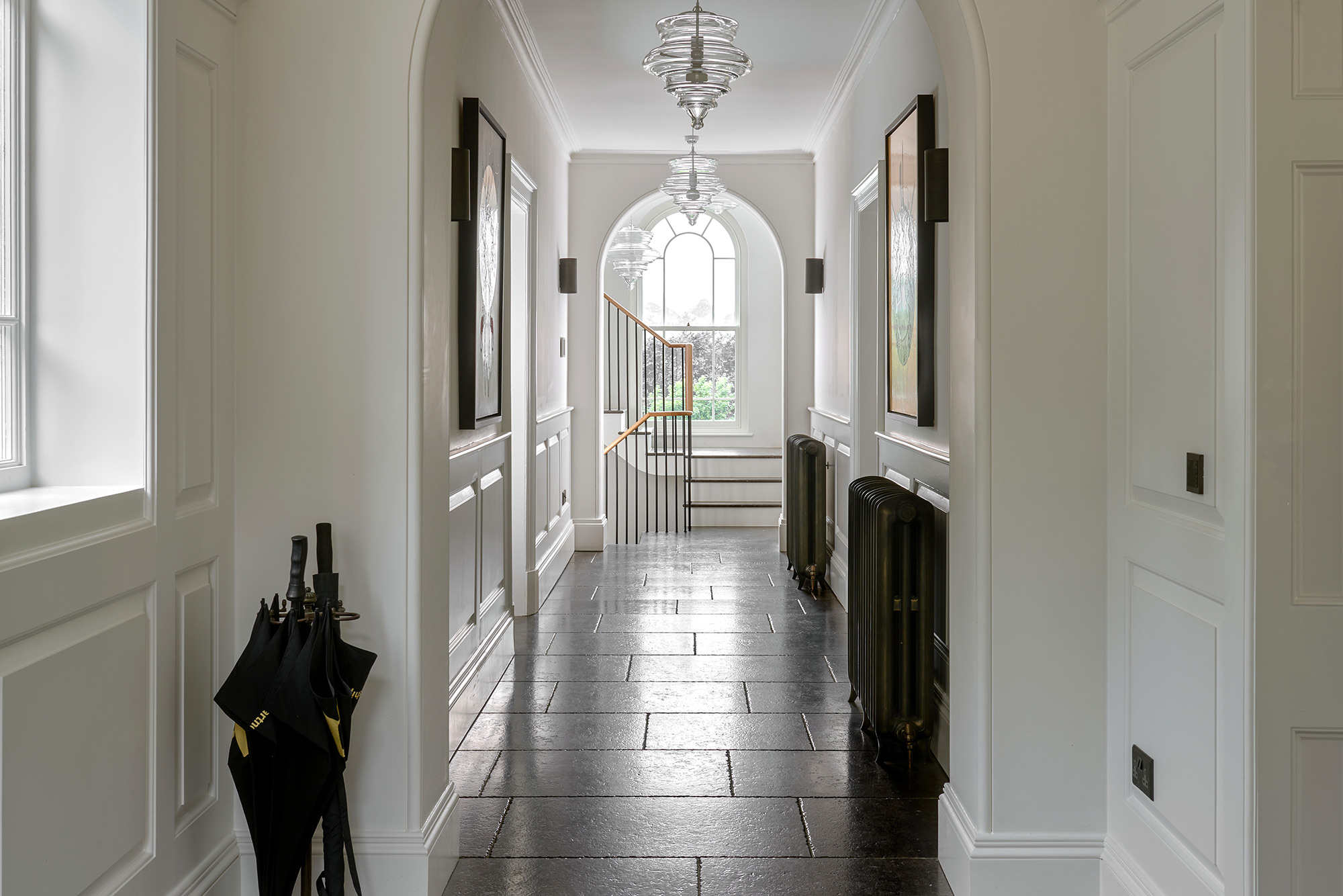Hallway interior - Georgian renovation and extension by KM Grant Guildford, Surrey
