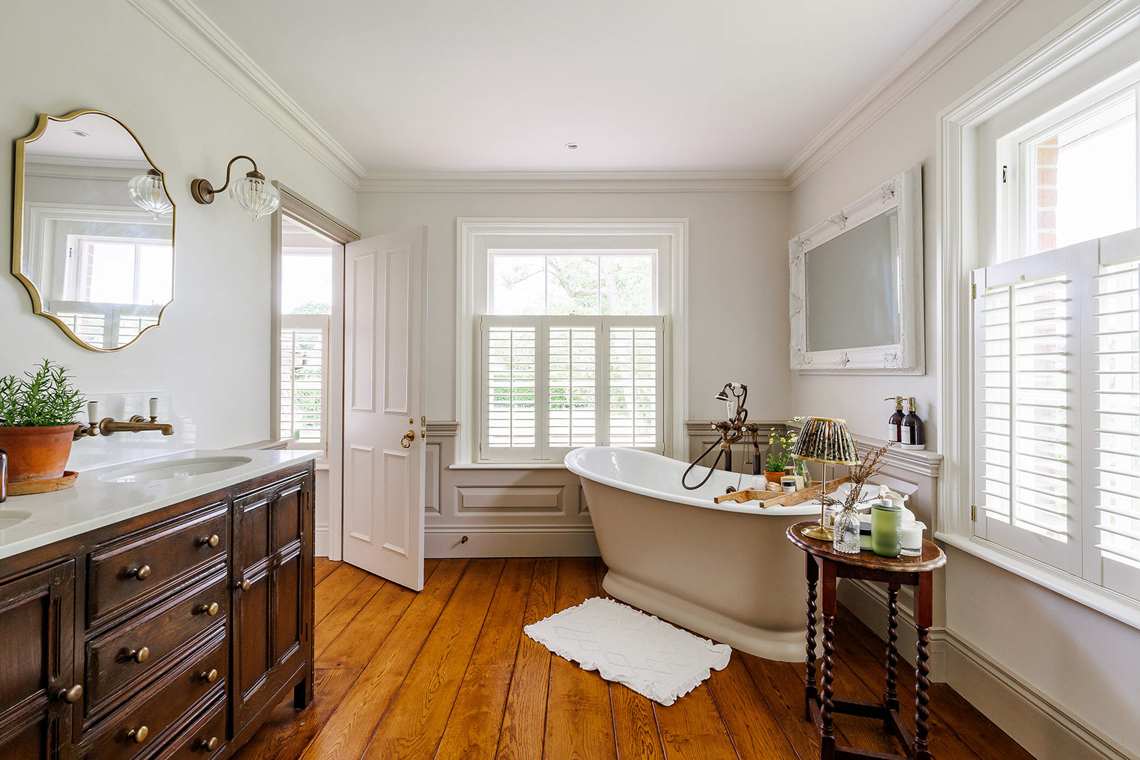 Bathroom - Grade II Georgian Country House 2025 - KM Grant